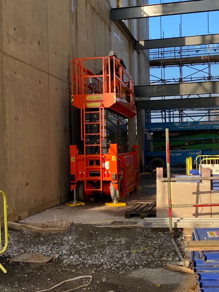 Dingli JCPT 2212 and Holland Lift 195/25 on site at Perry Barr